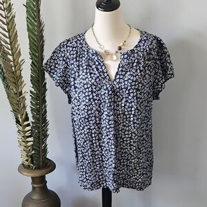 St. John's Bay Navy Blue Print Flutter Sleeve Blouse